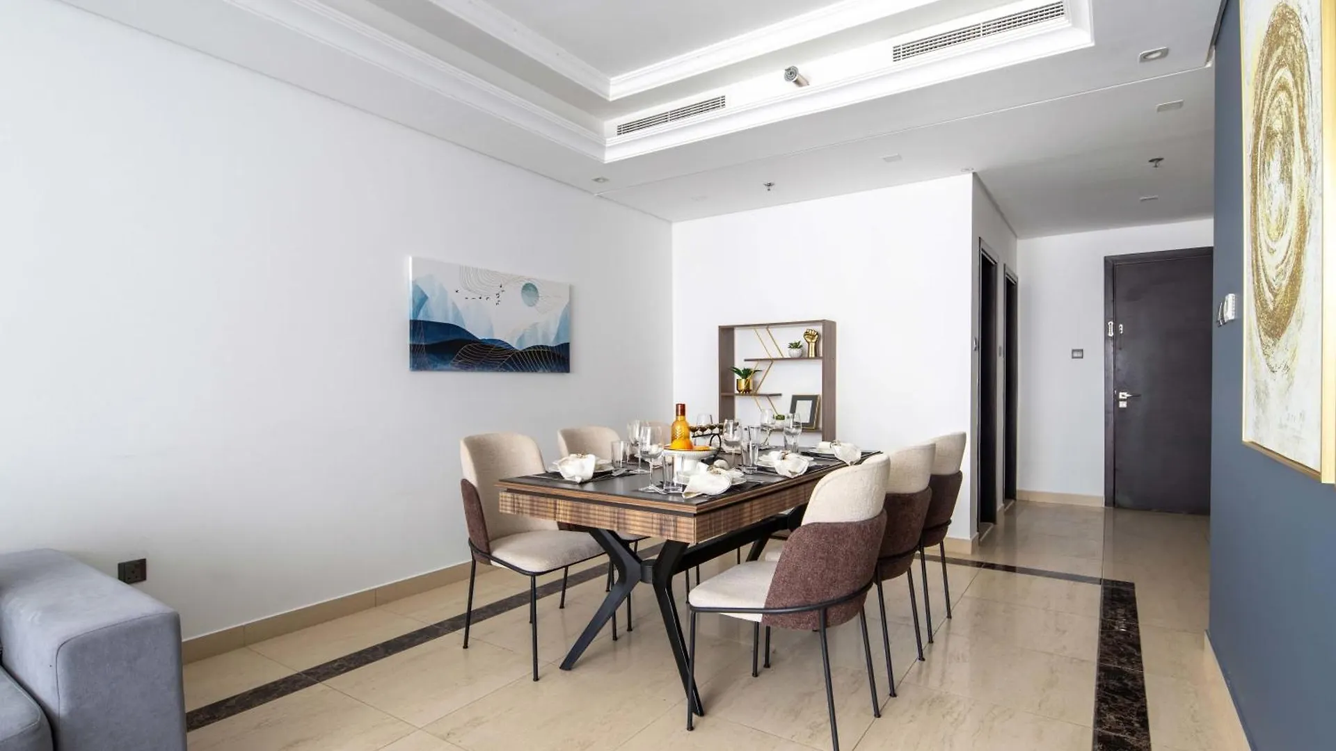 Apartment Frank Porter - Mon Reve Dubai